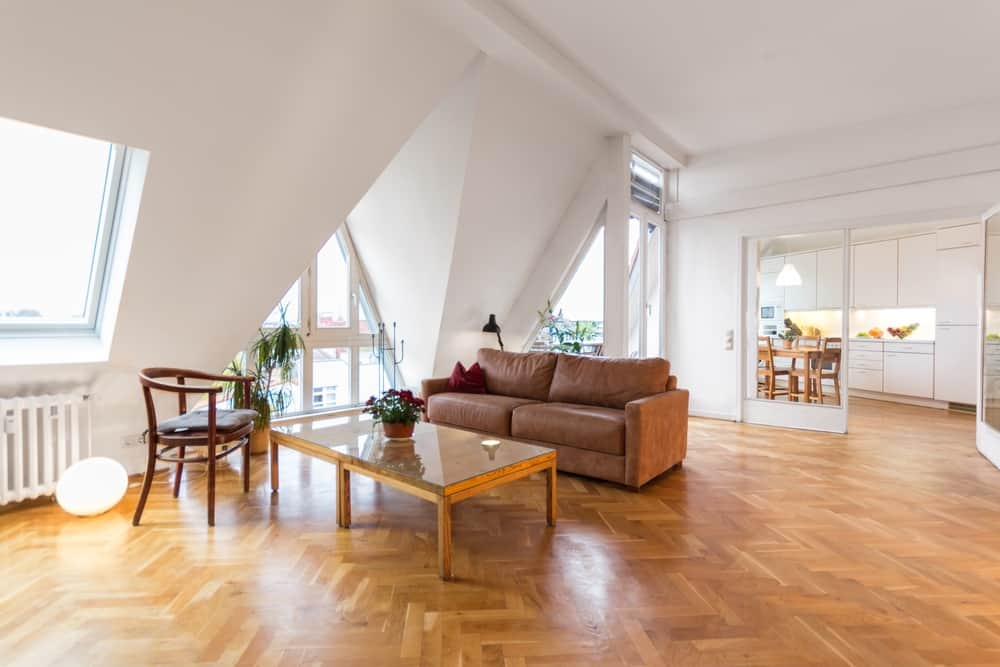 how long should wood floors last | Dining room with wooden floor