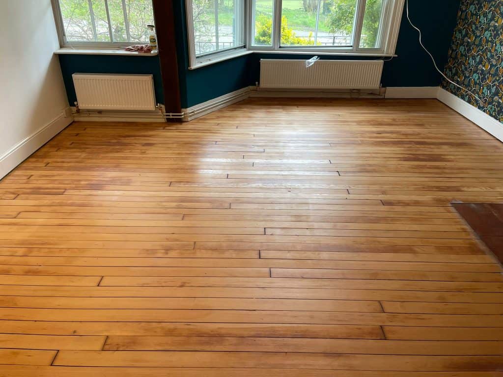 Floor sanding services | Sanded wood flooring