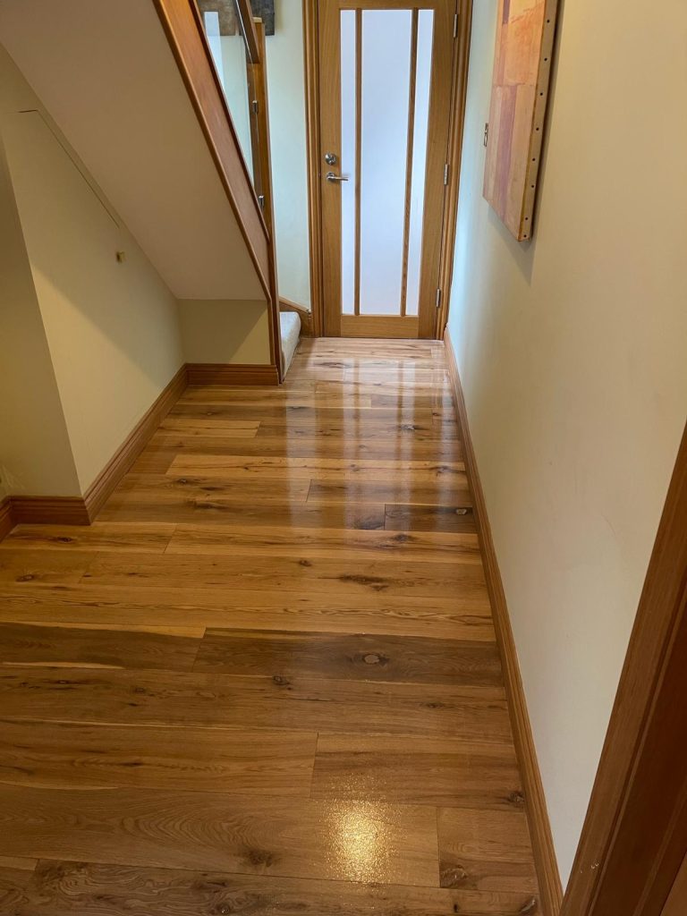 Benefits of wooden floor restoration over replacement