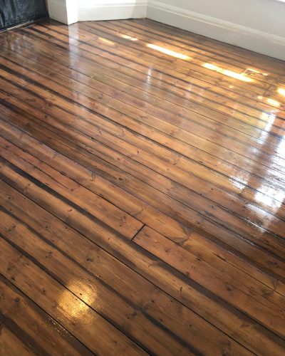 High-sheen wood floor finish